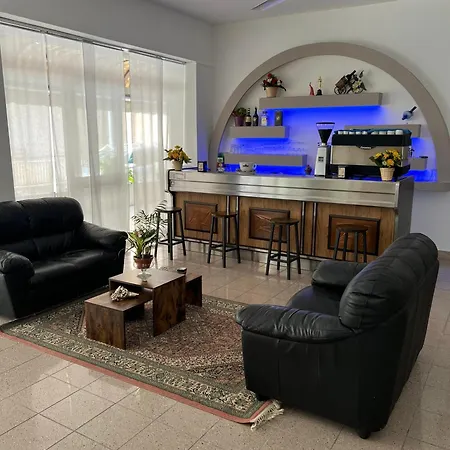 Due Gemelle Ξενοδοχείο 2*